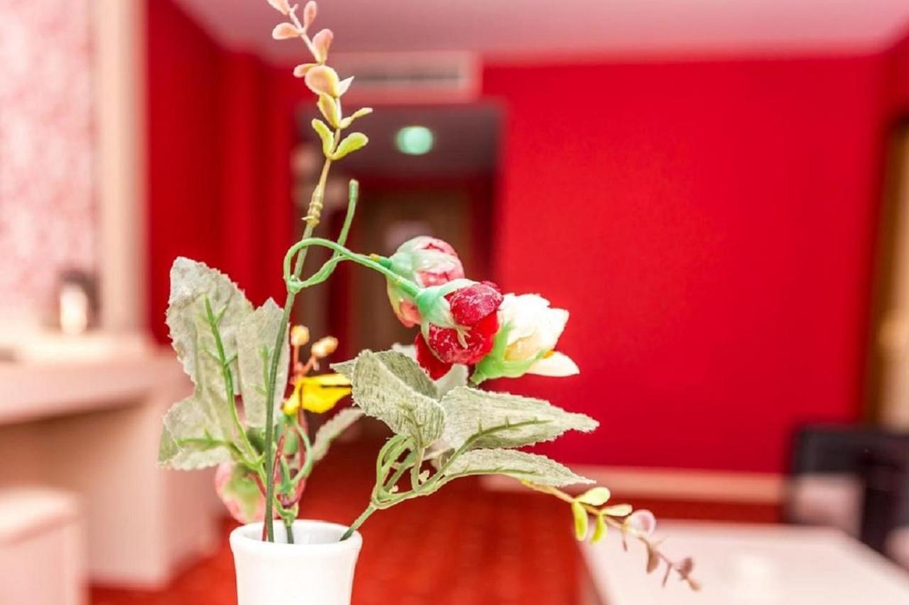Demir Yol Plaza Hotel Баку Екстериор снимка