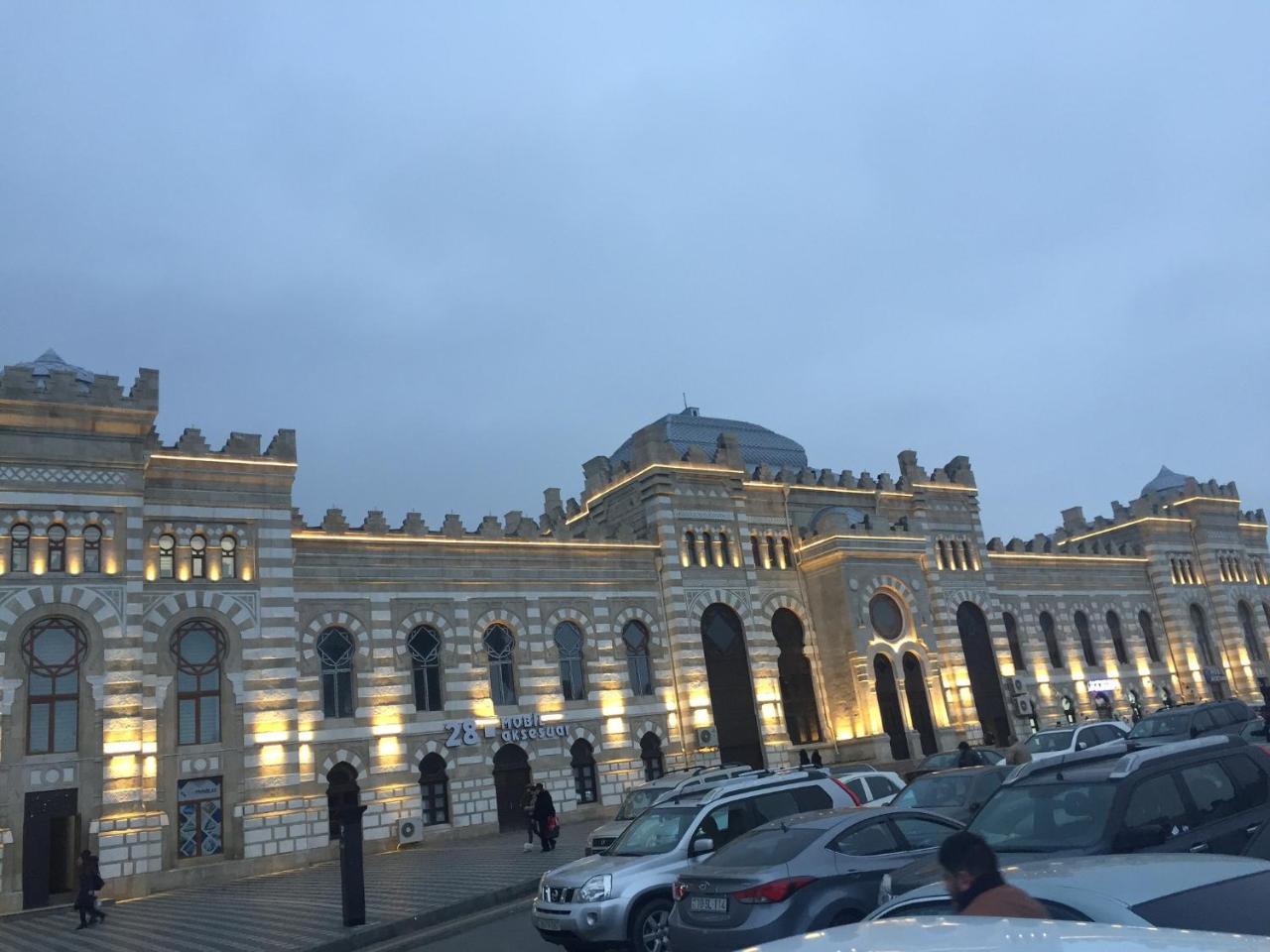 Demir Yol Plaza Hotel Баку Екстериор снимка